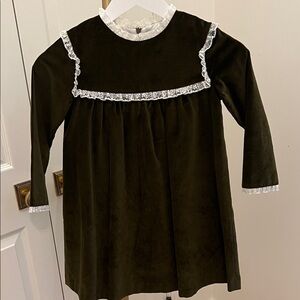 La Coqueta Elegant Green Velvet Dress